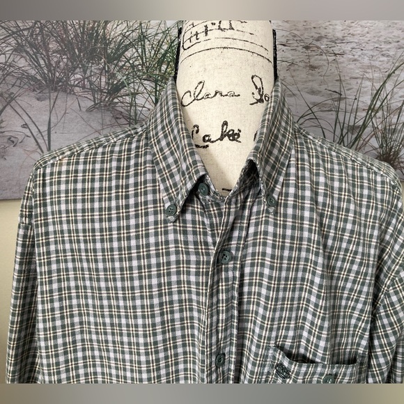 Timberland men’s classic green/white/brown plaid button down shirt, size large - Picture 3 of 11